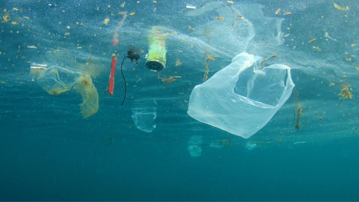 Japanski naučnici razvili plastiku koja nestaje u vodi